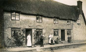 34 to 36 Moorend Road